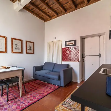 Trastevere Cozy Flat ローマ