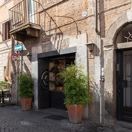 Trastevere Cozy Flat * ローマ